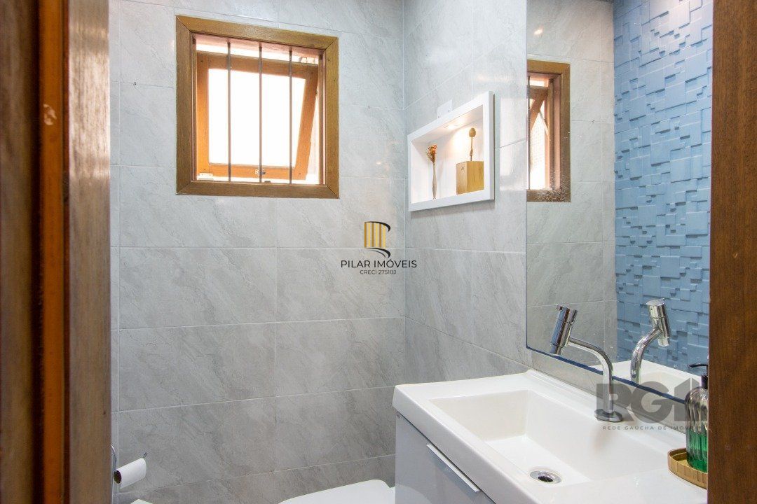 Casa para Venda - 204m², 3 quartos, 2 suites, 1 vaga - Caminhos do Sol - Guarujá