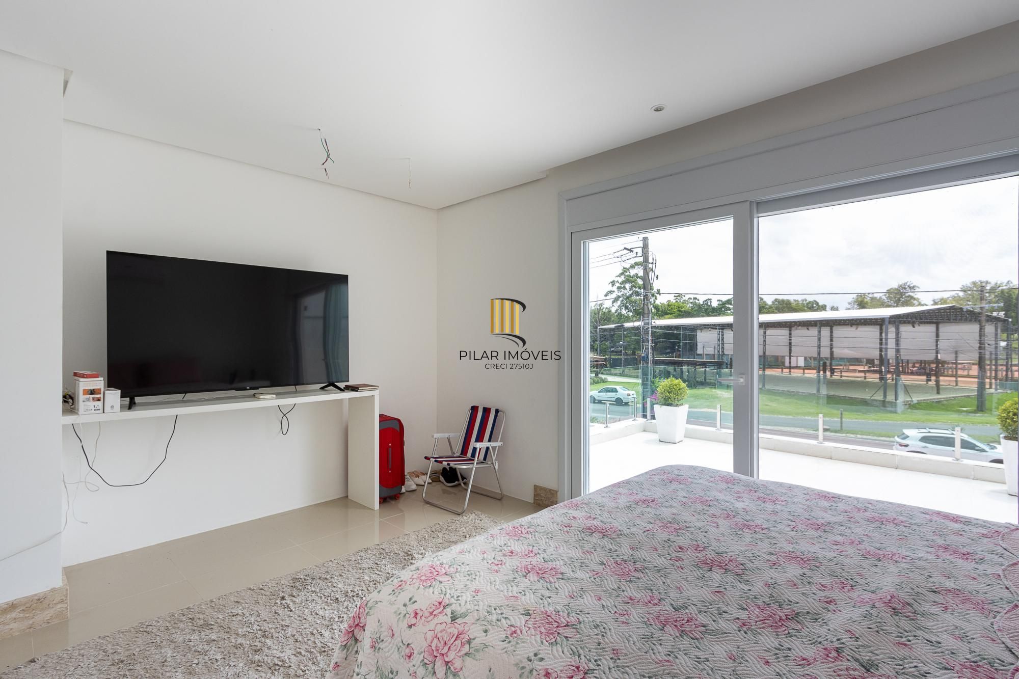 Excelente Casa à Venda no Condomínio Terra Ville