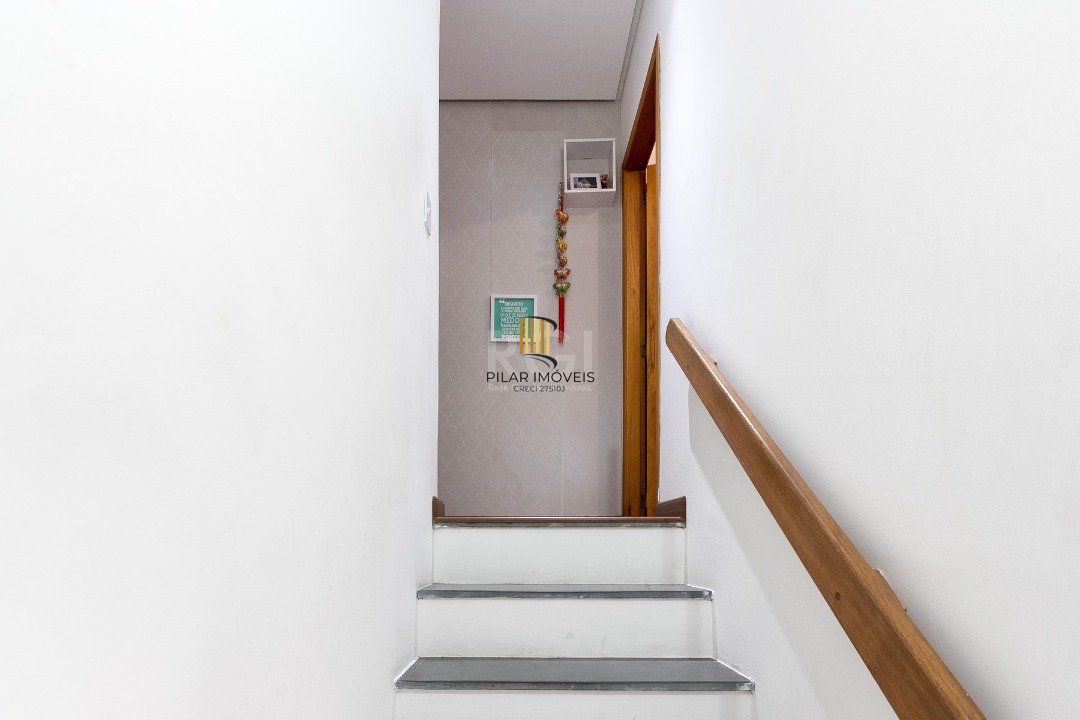 Casa para Venda - 130m², 2 dormitórios, 2 vagas - Hípica