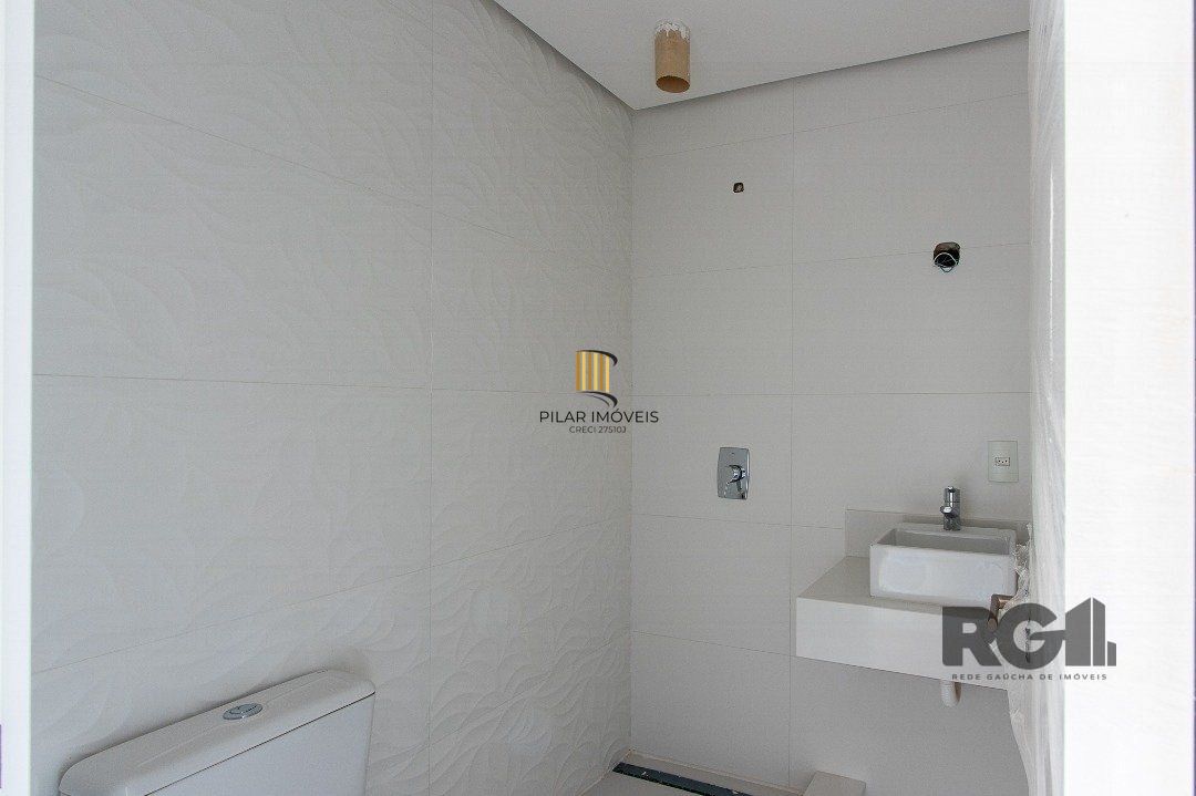 Cobertura alto padrão, no melhor bairro da Zona Sul de Porto Alegre, a Vila Assunção,  3 suítes