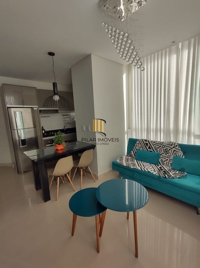 Apto mobiliado e decorado 01 dormitório com garagem