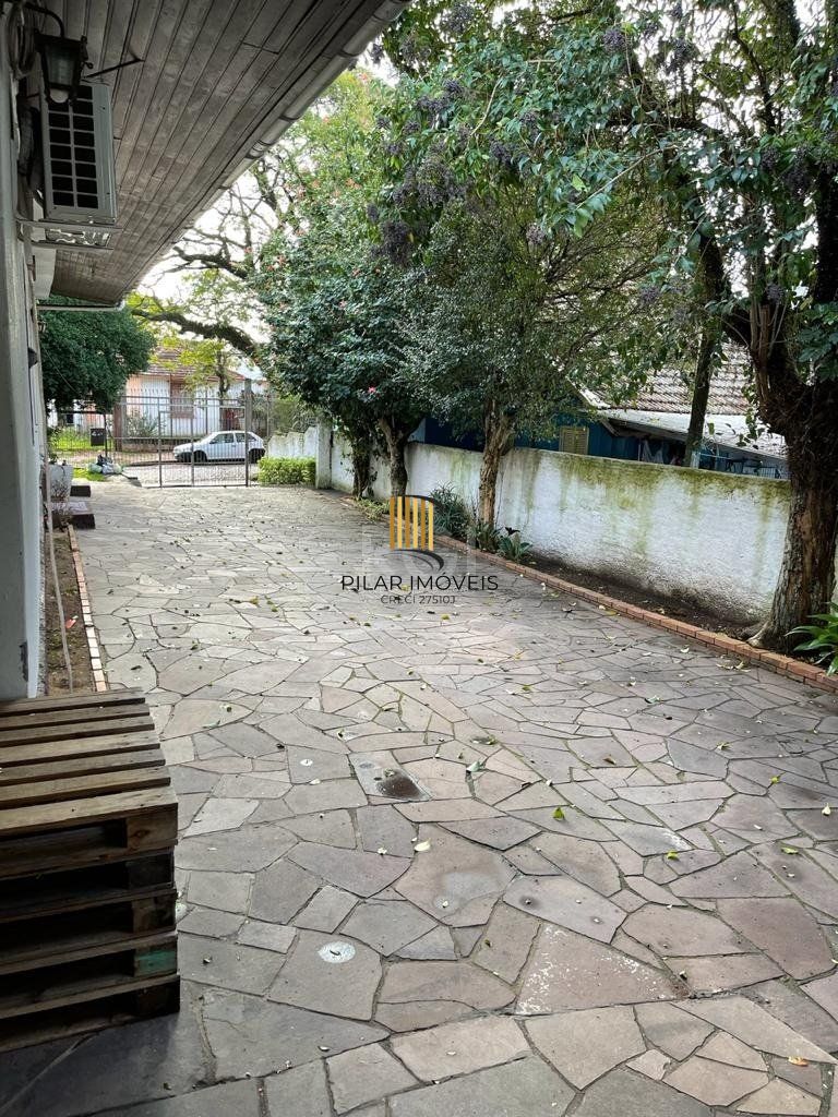 Casa para Venda - 594m², 2 dormitórios, 6 vagas - Vila João Pessoa
