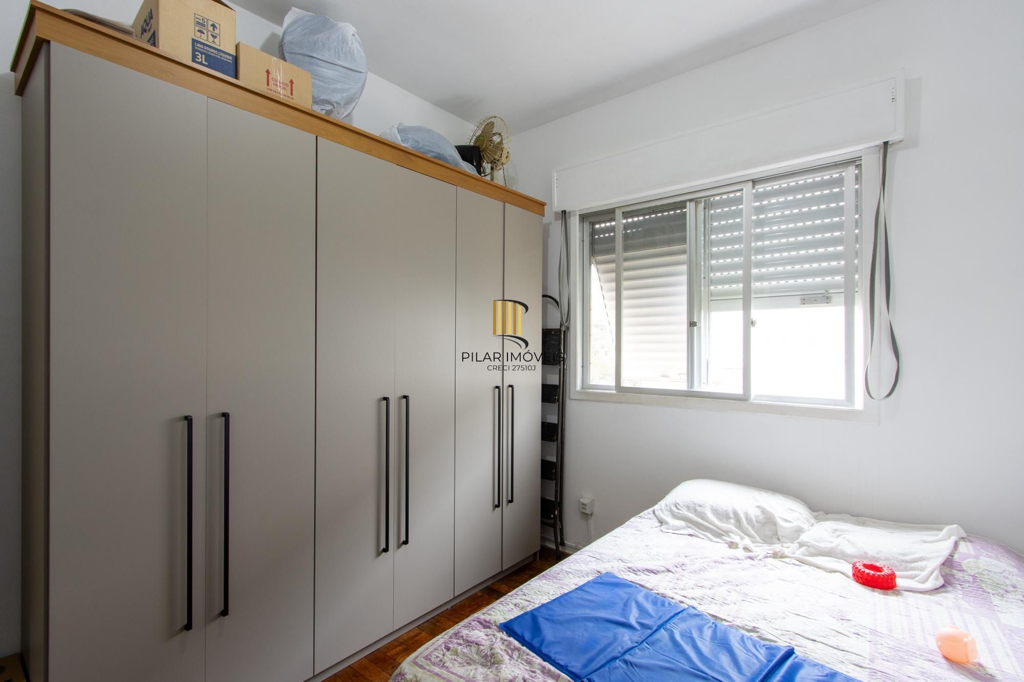 Apartamento 2 dormitórios no bairro Cristal