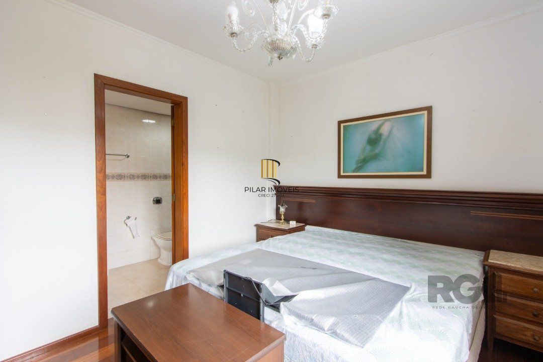 Apartamento semi mobiliado de 3 quartos com suíte no bairro Tristeza junto ao Colégio Mãe de Deus