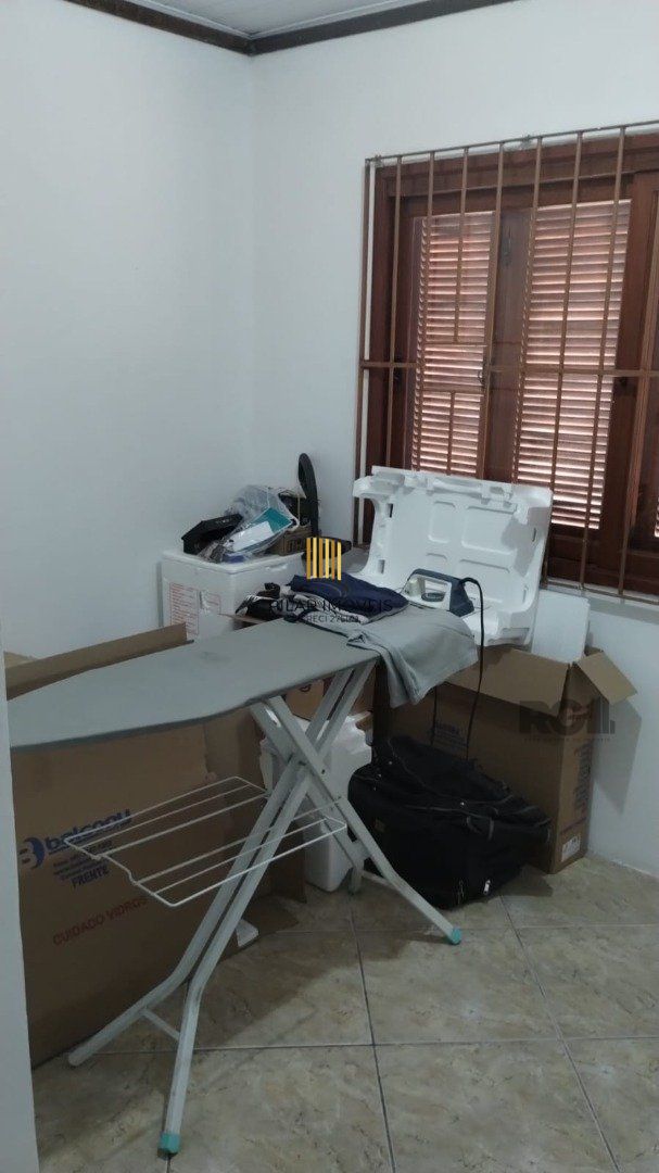 Casa para Venda - 250m², 2 dormitórios, 4 vagas - Lageado