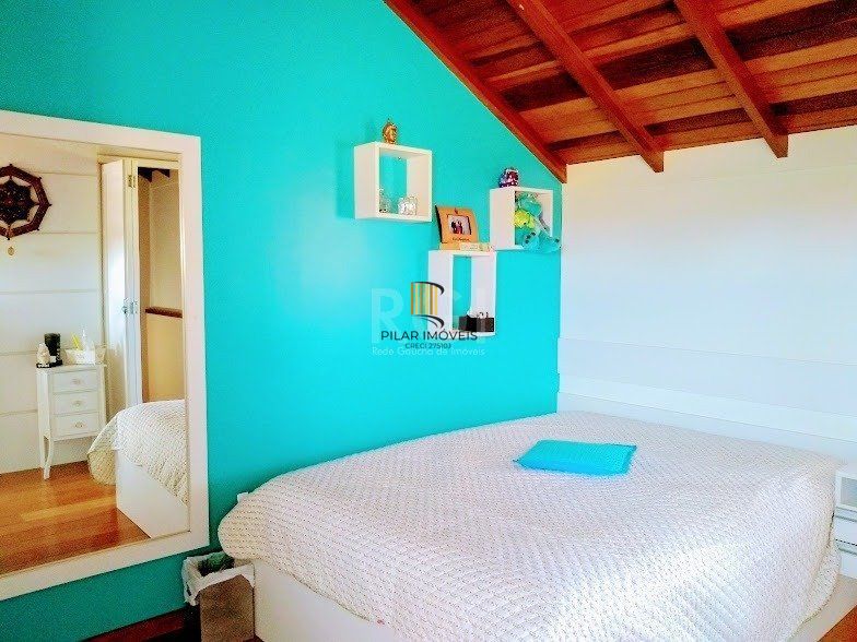 Casa Condominio para Venda - 126m², 3 dormitórios, sendo 2 suites, 2 vagas - Ipanema