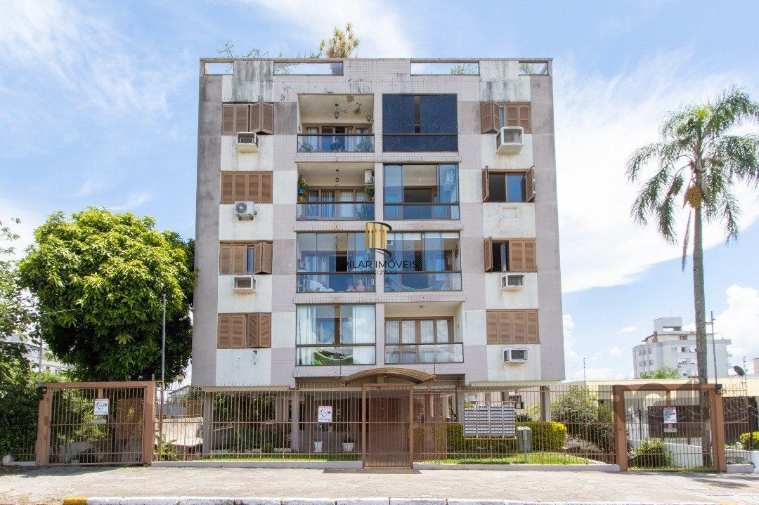 Apartamento, 2 dormitórios, bairro Cristal.