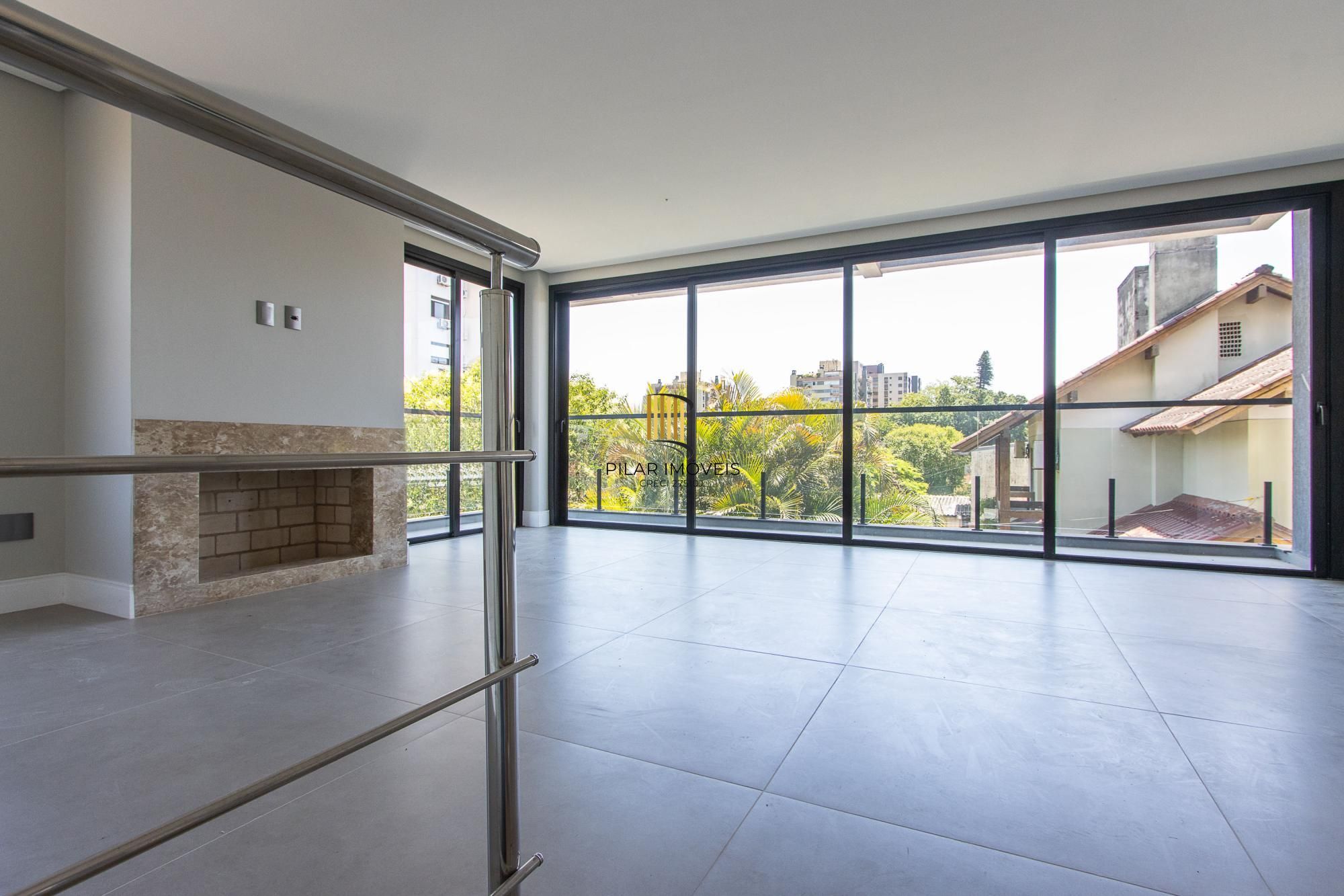 Casa em condomínio com conforto e exclusividade no bairro Tristeza