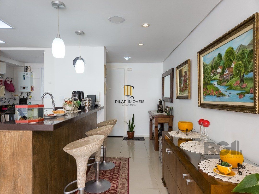 Apartamento 3 dormitórios no bairro Camaquã