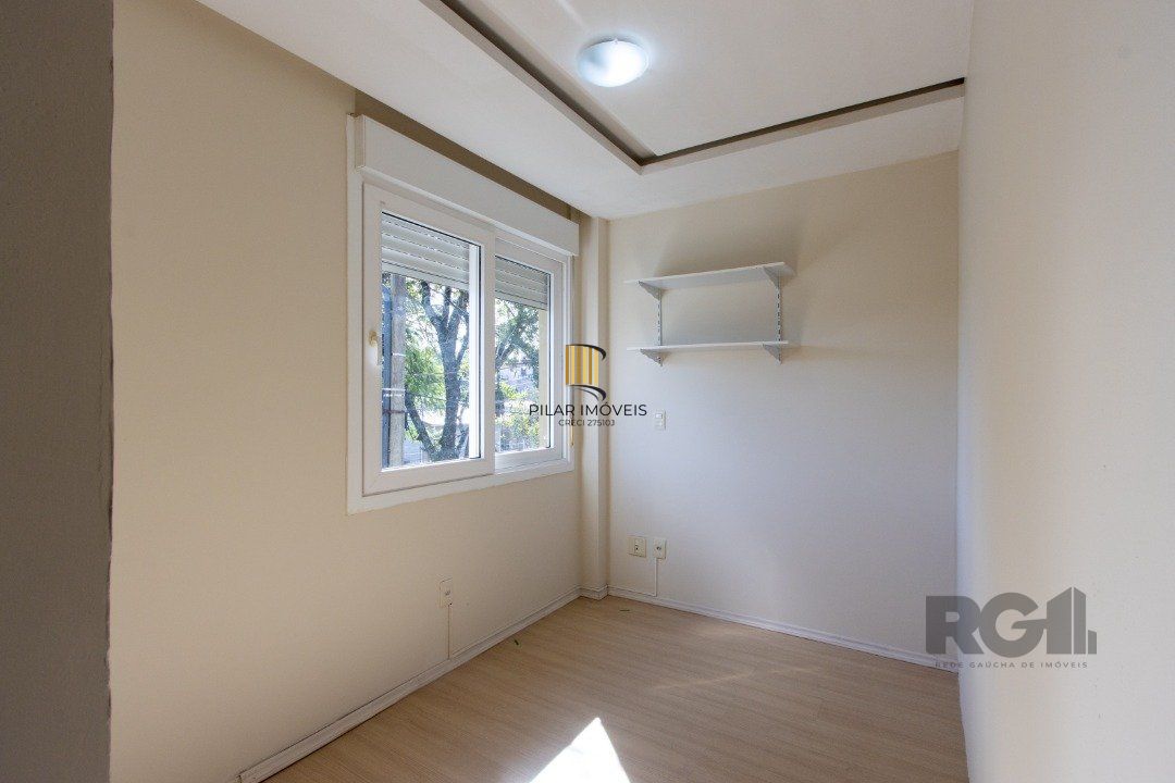Casa Condominio para Venda - 132.48m², 3 dormitórios, sendo 1 suites, 2 vagas - Nonoai