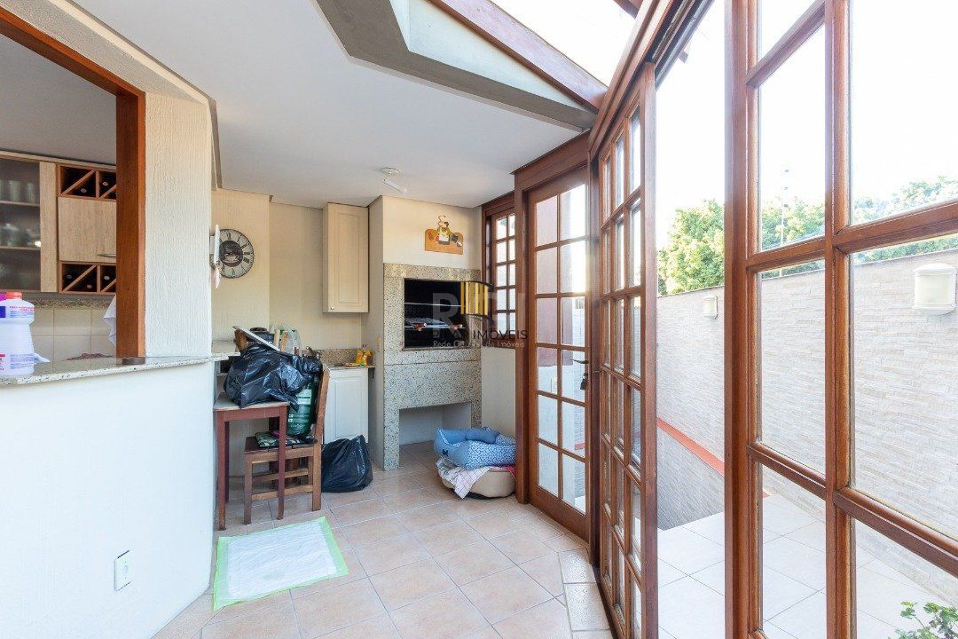 Casa Condominio para Venda - 317.93m², 4 dormitórios, sendo 3 suites, 2 vagas - Vila Conceição