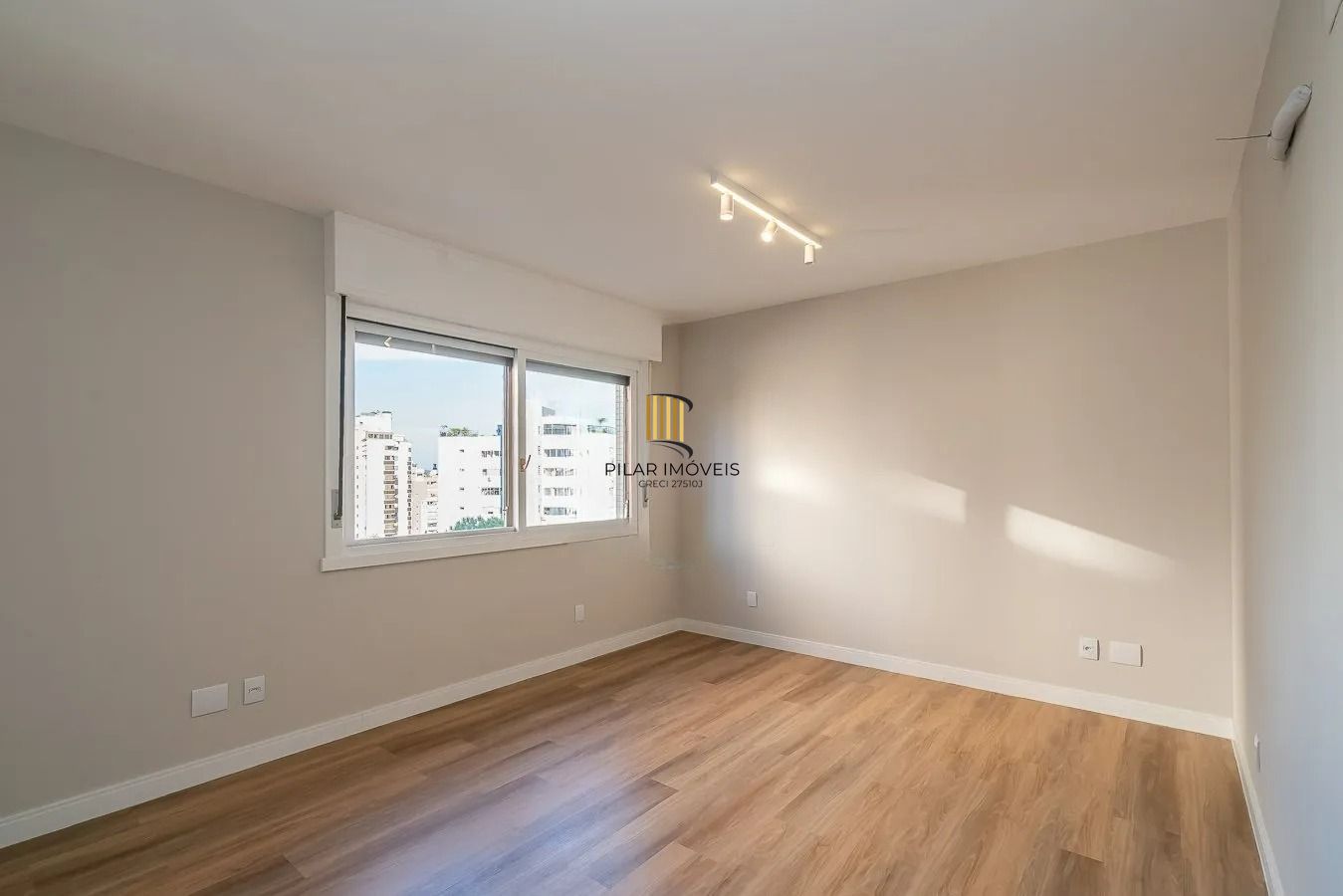 Apartamento para comprar no Bela Vista com 3 dormitórios (3 suítes)