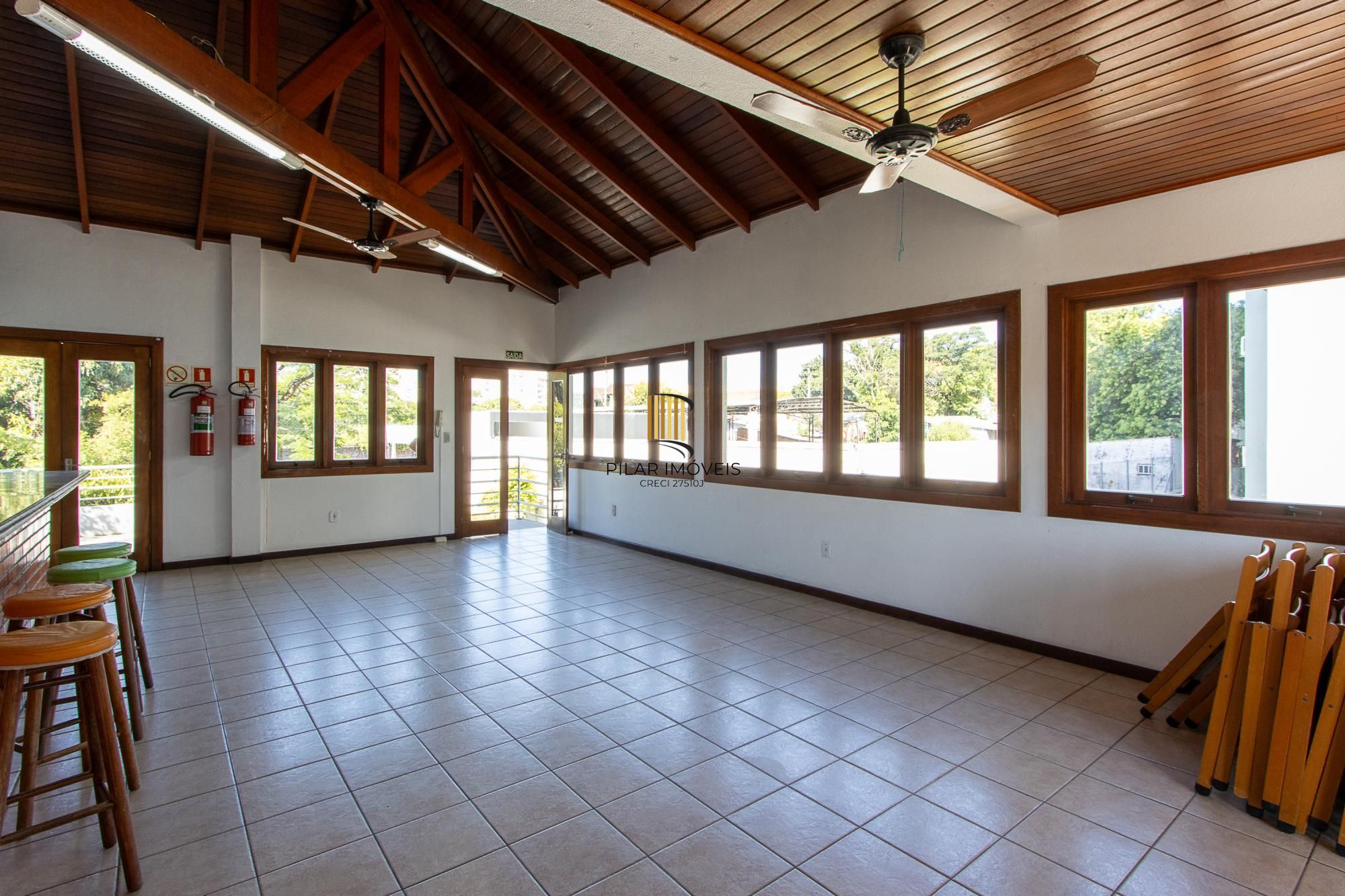 Cobertura 2 dormitórios - Bairro Camaquã