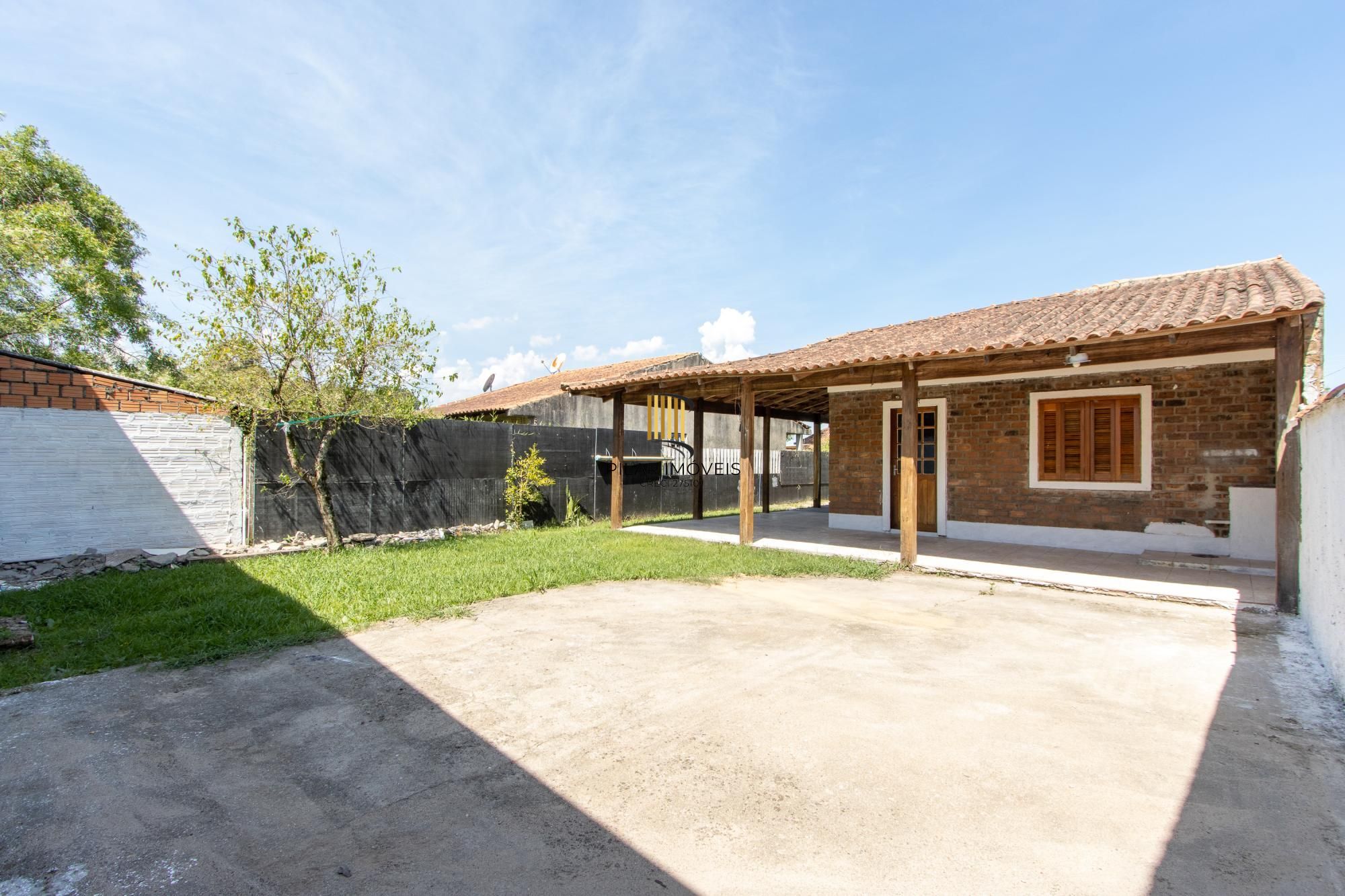 Casa 2 dormitórios no bairro Ponta Grossa