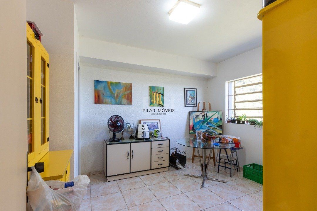 Casa para Venda - 400m², 5 dormitórios, sendo 2 suites, 4 vagas - Vila Assunção