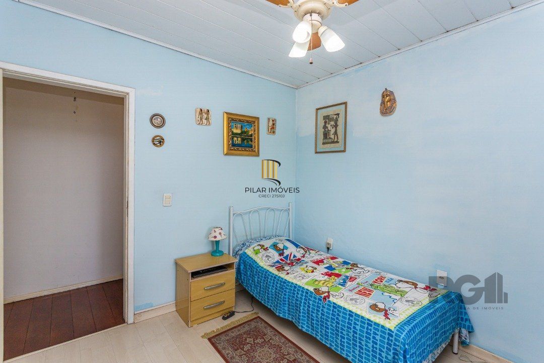 Casa com 3 Quartos à Venda, 293 m² por R$ 650.000