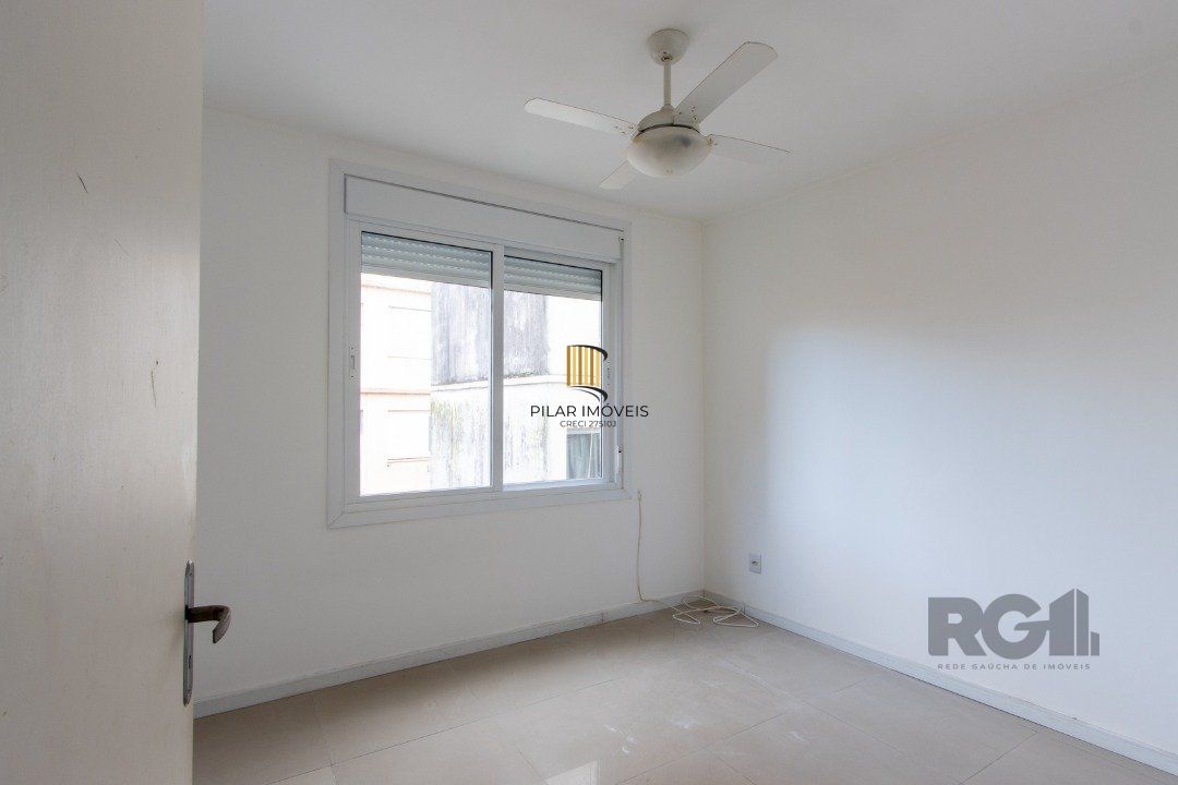 Apartamento reformado,  2 quartos, elevador - Centro Histórico