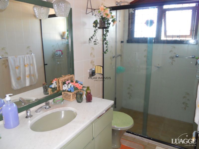 Casa 3 dormitórios no bairro Santa Tereza