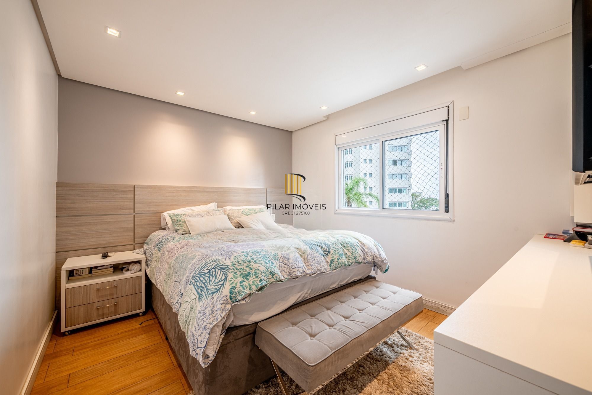 Apartamento 3 dormitórios, sendo 3 suítes e 3 vagas