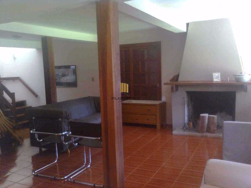 Casa para Venda - 260m², 3 dormitórios, sendo 1 suites, 4 vagas - Aberta Dos Morros