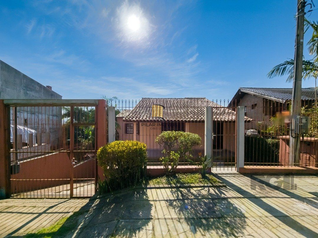 Casa 3 dormitórios no bairro Ipanema - Pilar Imóveis