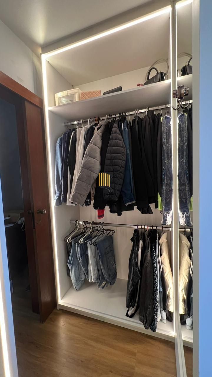 Casa em condomínio fechado para venda no bairro Jardim Isabel, com aproximadamente 204m² de área privativa,.