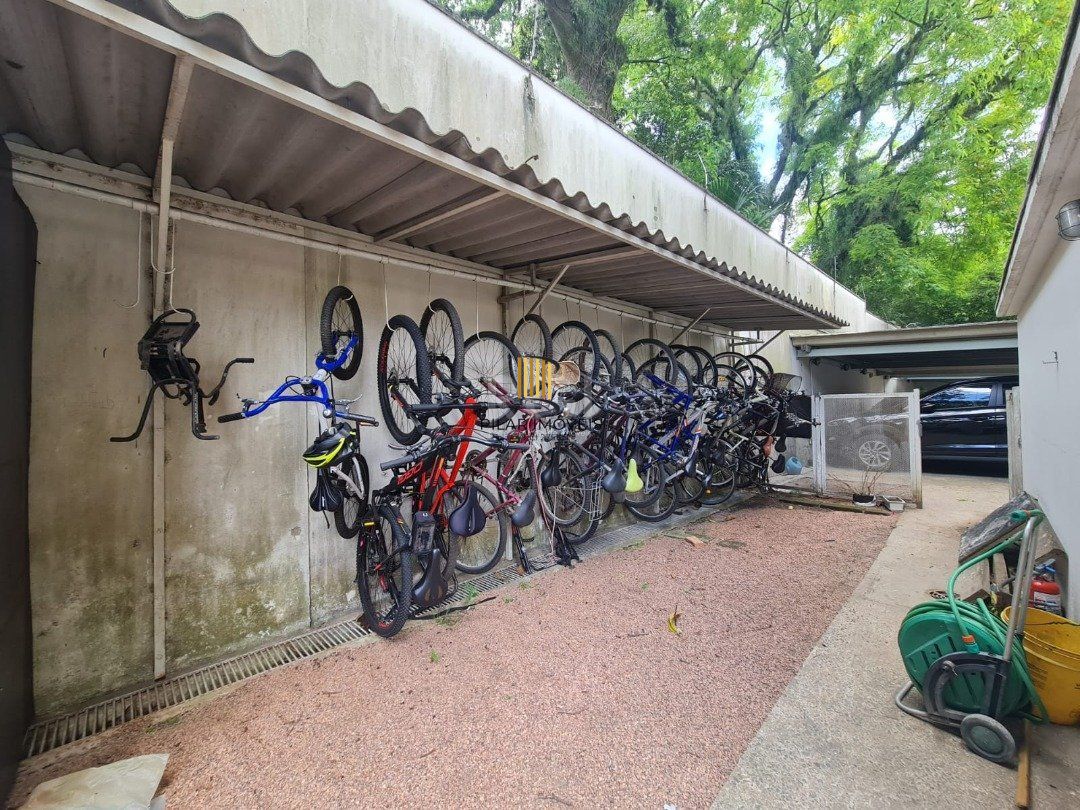 Apartamento 3 dormitórios no bairro Menino Deus