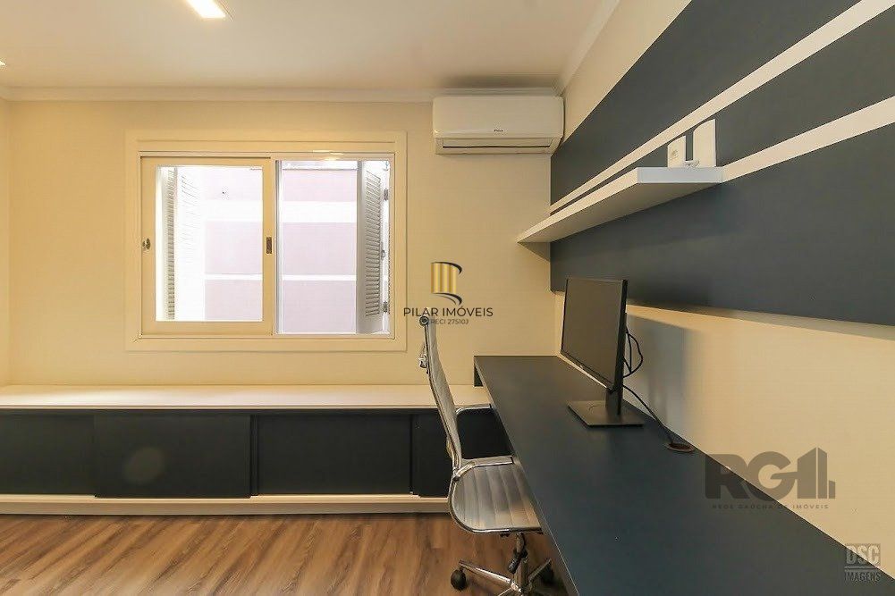 Casa em  condomínio 3 dormitórios na Av Otto Niemeier