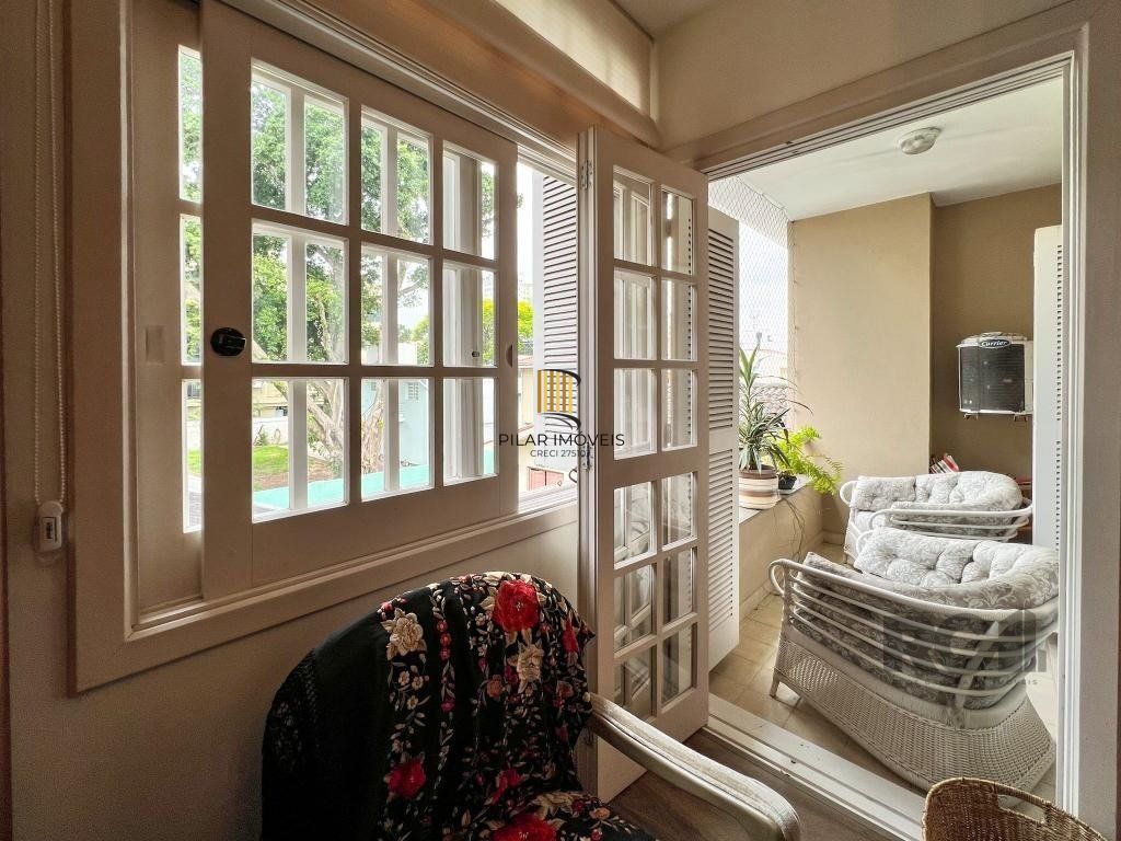 Excelente casa em condomínio no Bairro Tristeza - Ao lado do Shopping Paseo