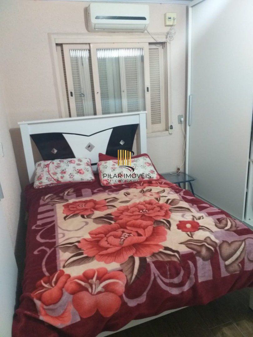 Casa para Venda - 90m², 4 dormitórios, 2 vagas - Restinga Nova