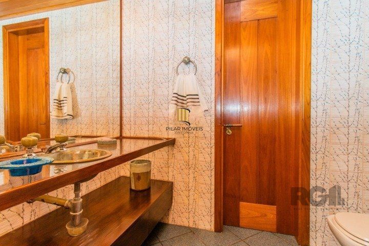 Cobertura no Moinhos de Vento, com 579m² privativos