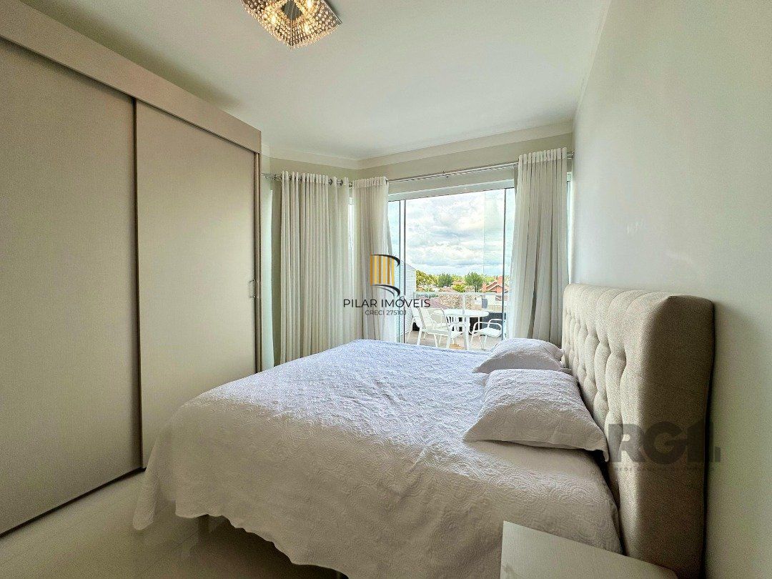 APARTAMENTO COM TERRAÇO E VISTA PARA O MAR, À VENDA  EM CAPÃO DA CANOA 