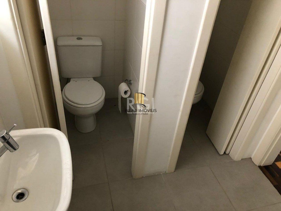 Casa Comercial para Venda - 0m², 0 dormitórios, Petrópolis