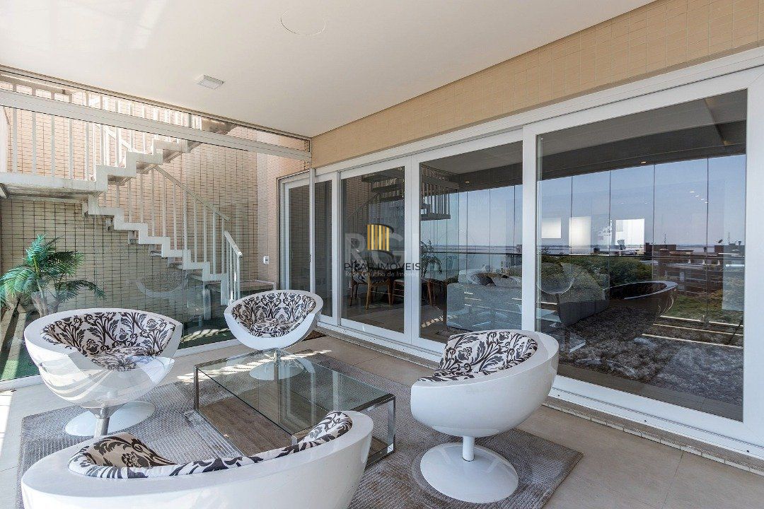 Cobertura para Venda - 319.17m², 3 dormitórios, sendo 3 suites, 4 vagas - Cristal