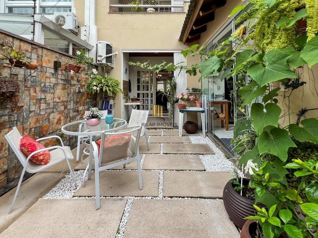 Excelente casa em condomínio no Bairro Tristeza - Ao lado do Shopping Paseo
