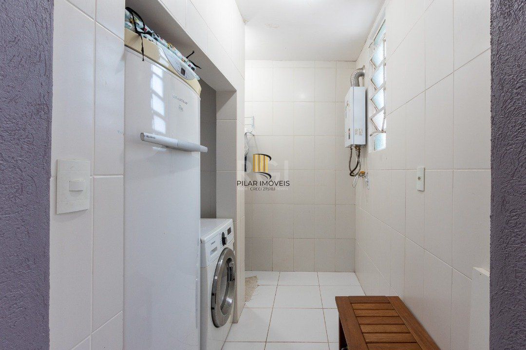 Casa para Venda - 200m², 3 dormitórios, sendo 1 suites, 2 vagas - Vila Assunção