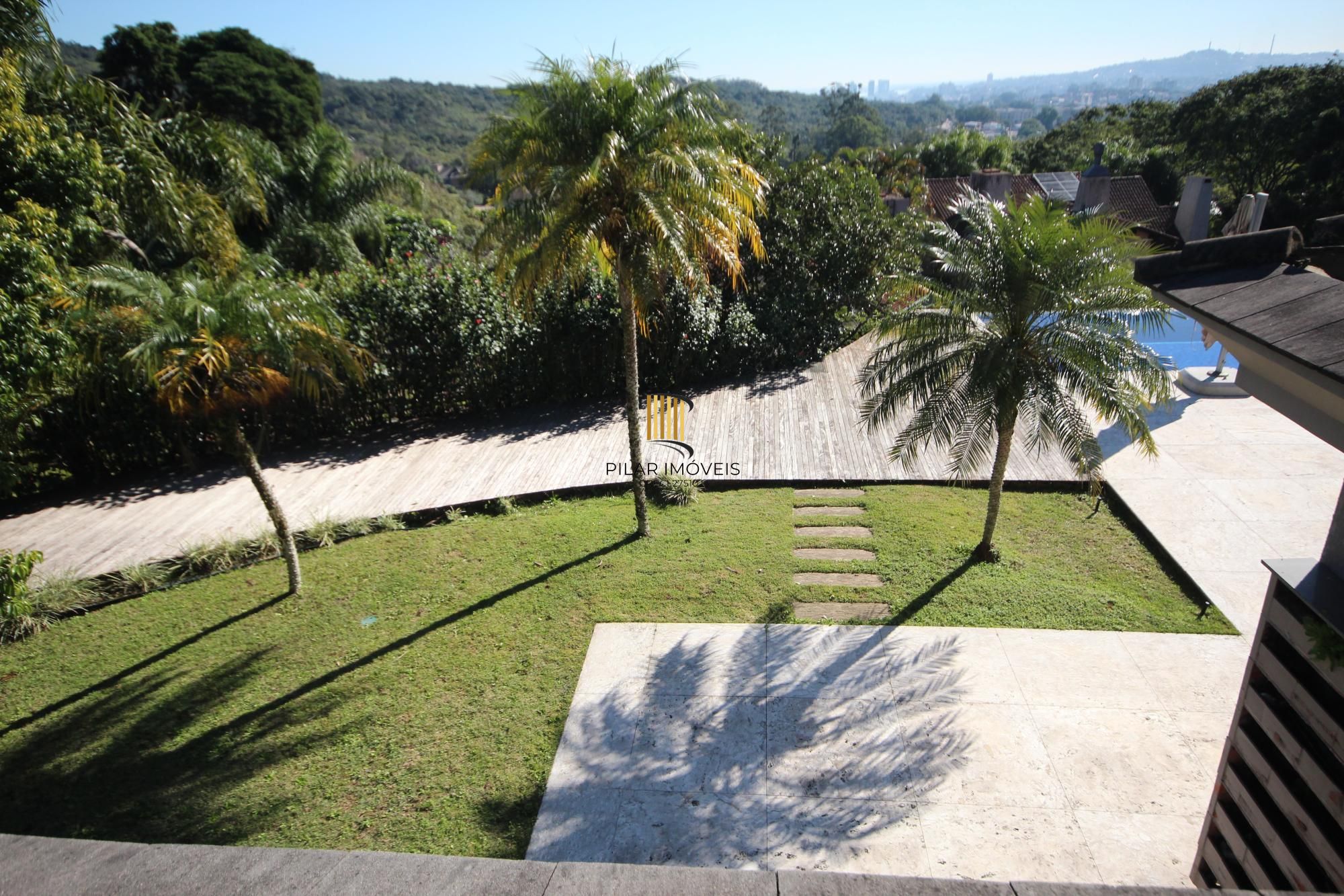 Casa Alto Padrão em Condomínio Fechado - 4 Suítes, Vista Panorâmica