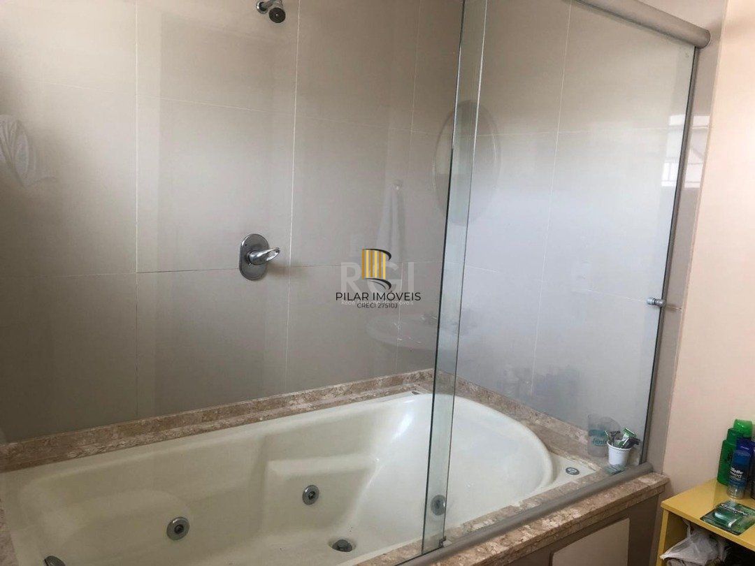 Casa Condominio para Venda - 98.4m², 3 dormitórios, sendo 1 suites, Cristal