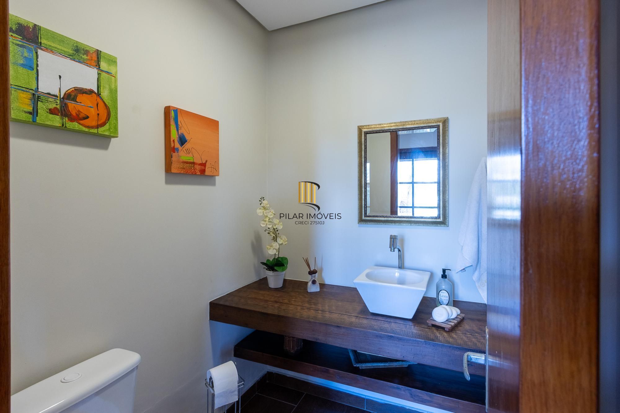 LINDA CASA NA HÍPICA