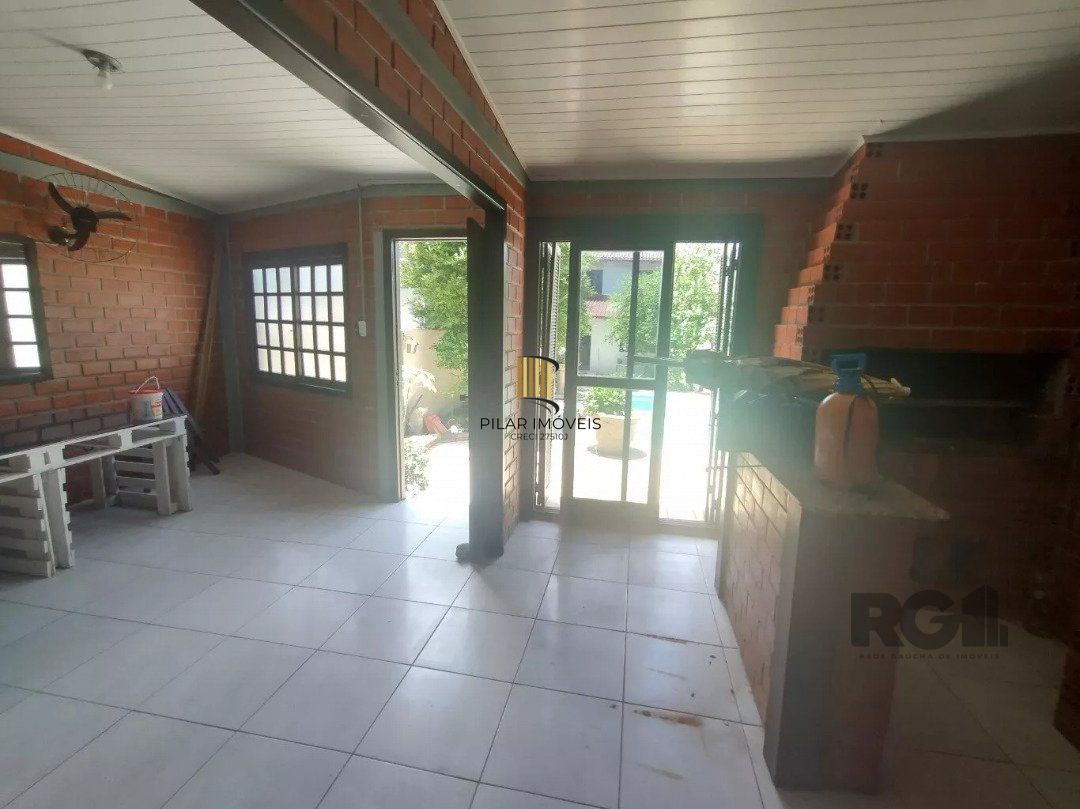Casa 4 dormitórios, Bairro Cavalhada.