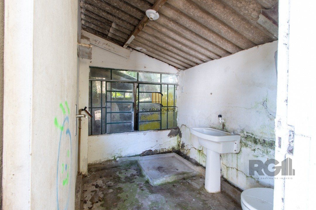 Casa 3 dormitórios no bairro Belém Novo