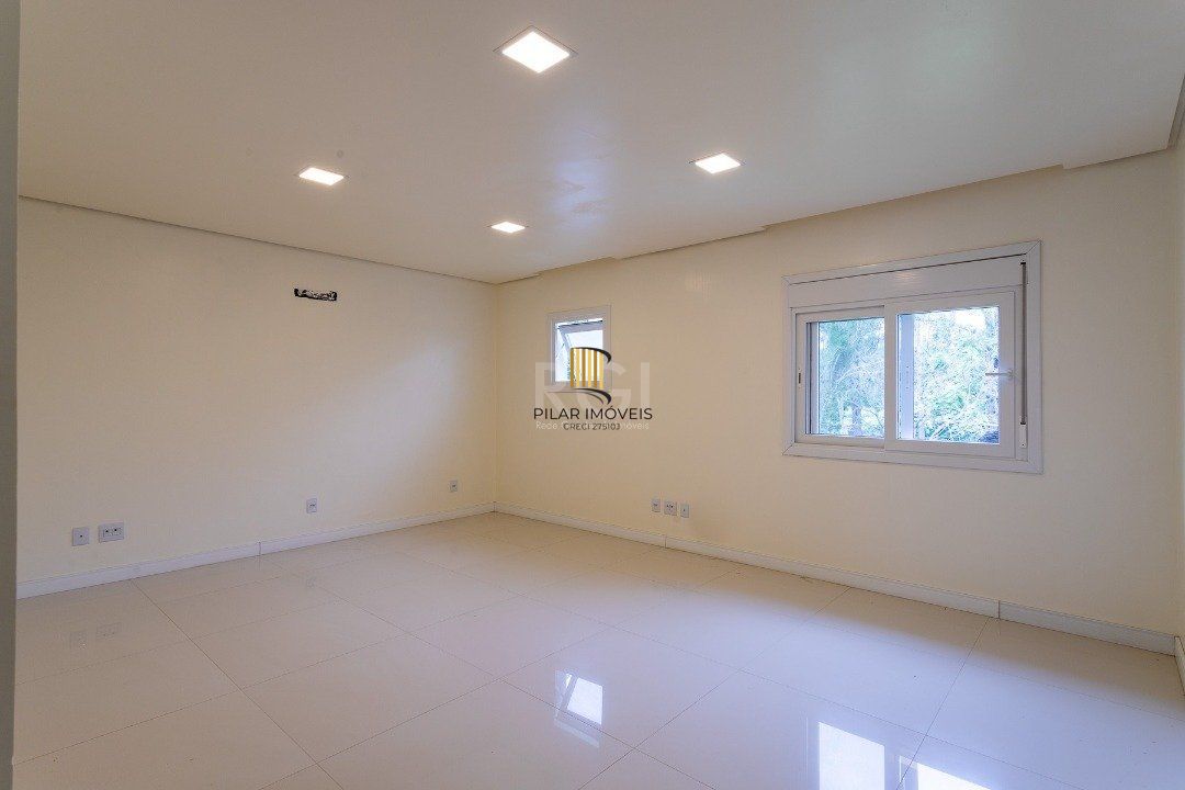 Casa Condominio para Venda - 294.3m², 5 dormitórios, sendo 5 suites, 4 vagas - Terra Ville