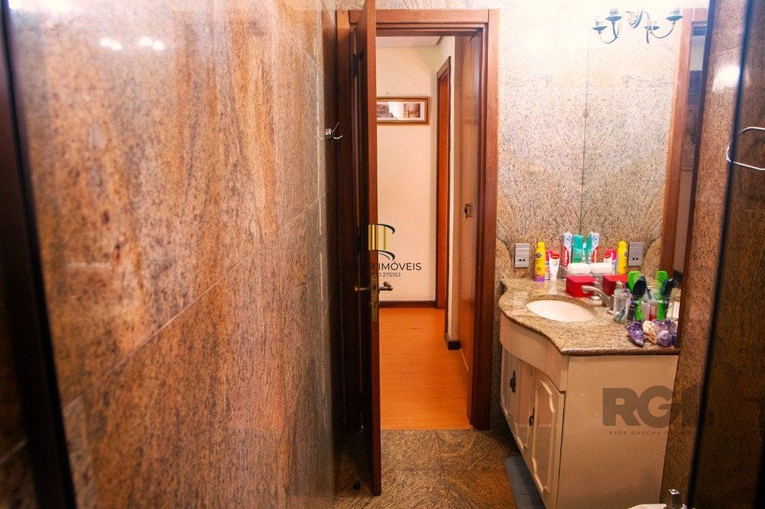 xcelente cobertura, 3 dormitórios, 1 suíte, (atualmente 3, ampliada suíte do casal),