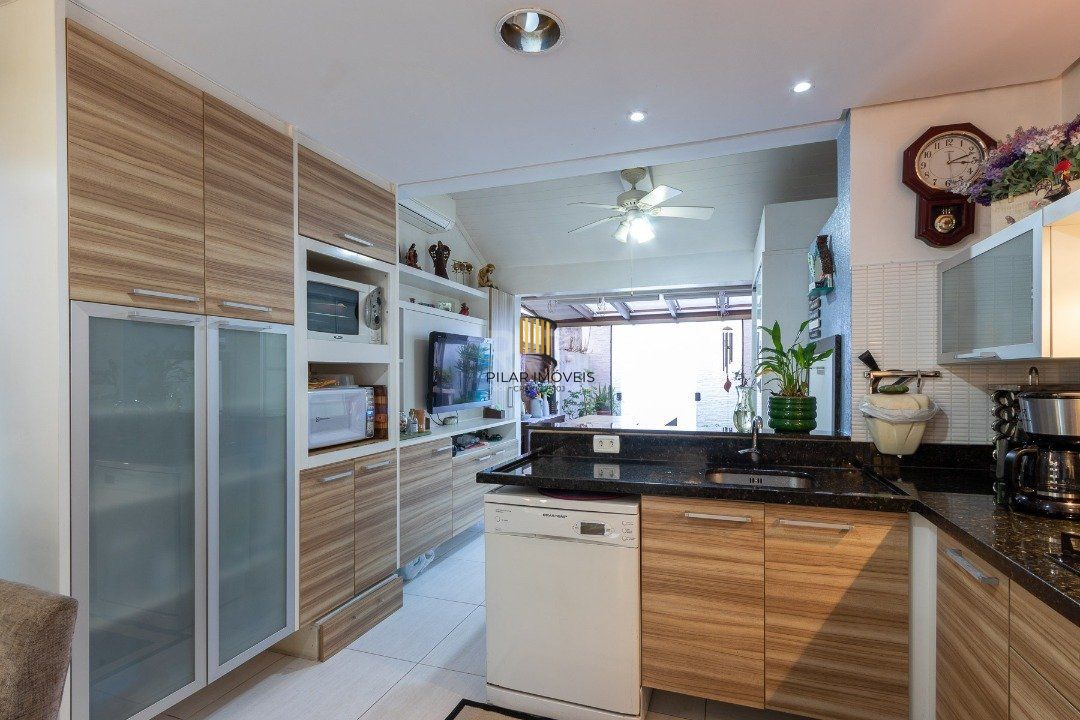 Casa Condominio para Venda - 174.58m², 4 dormitórios, sendo 1 suites, 2 vagas - Ipanema