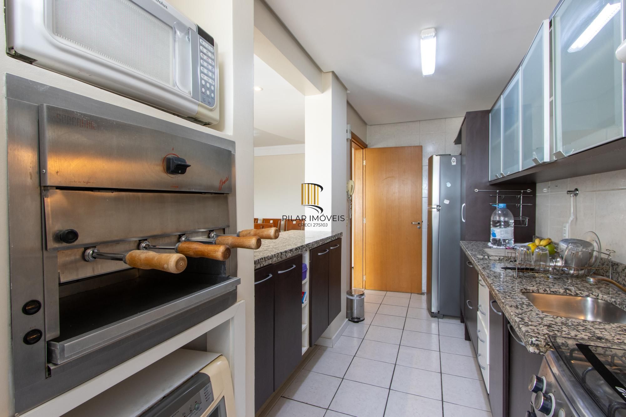 Apartamento 3 dormitórios no bairro Praia de Belas