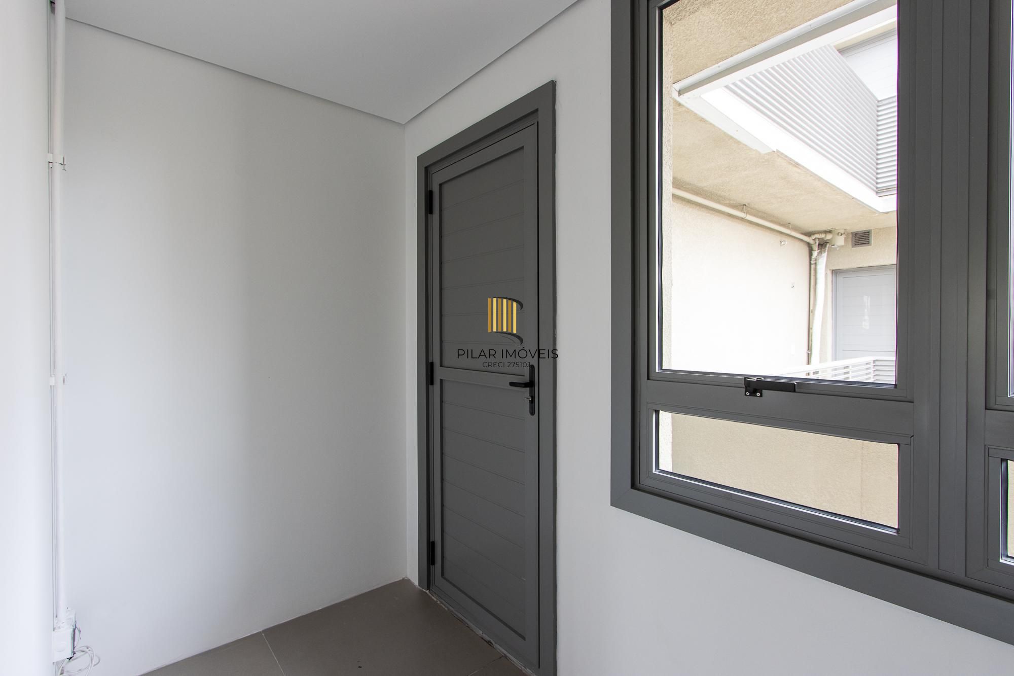 Conjunto/Sala para Venda - 118.74m², 0 dormitórios, São João