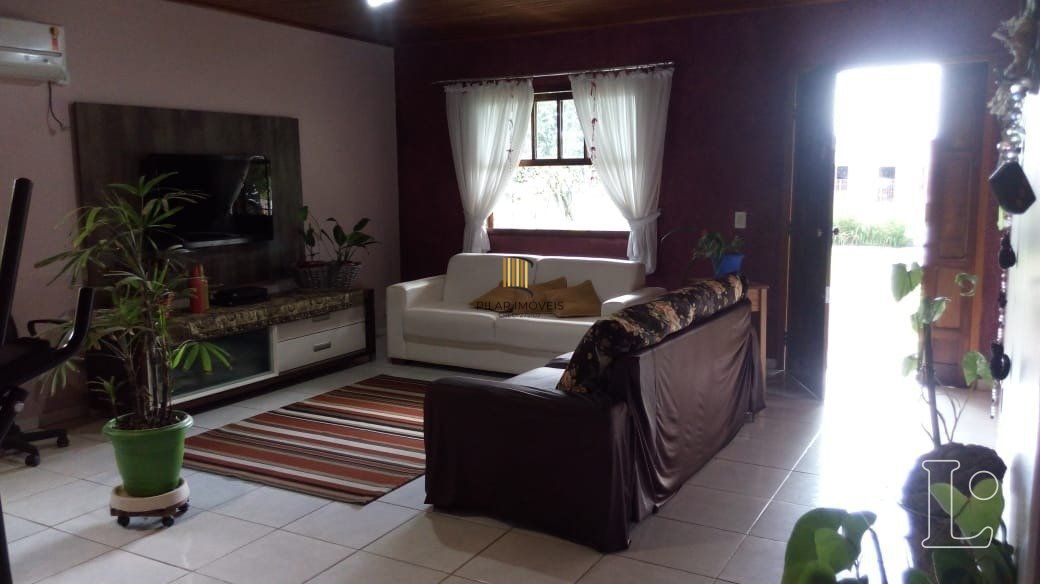 Casa para Venda - 223.57m², 2 dormitórios, 3 vagas - Centro