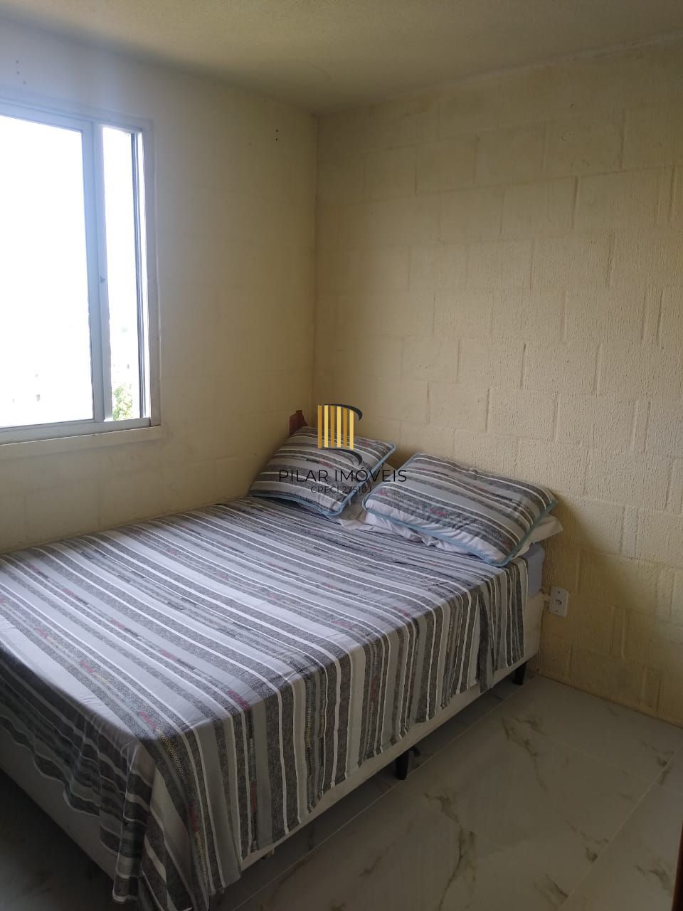APARTAMENTO 2 DORMITÓRIOS E 1 VAGA DE GARAGEM PRONTO PARA MORAR NO BAIRRO VILA NOVA