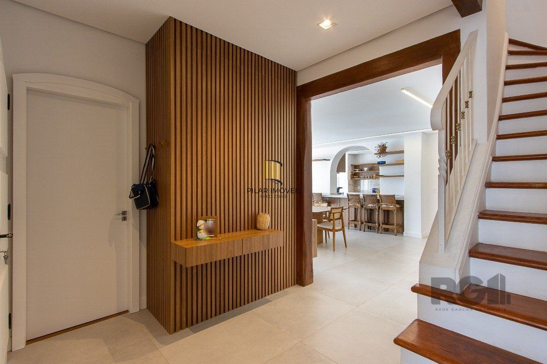 Casa 4 dormitórios no bairro Vila Conceição