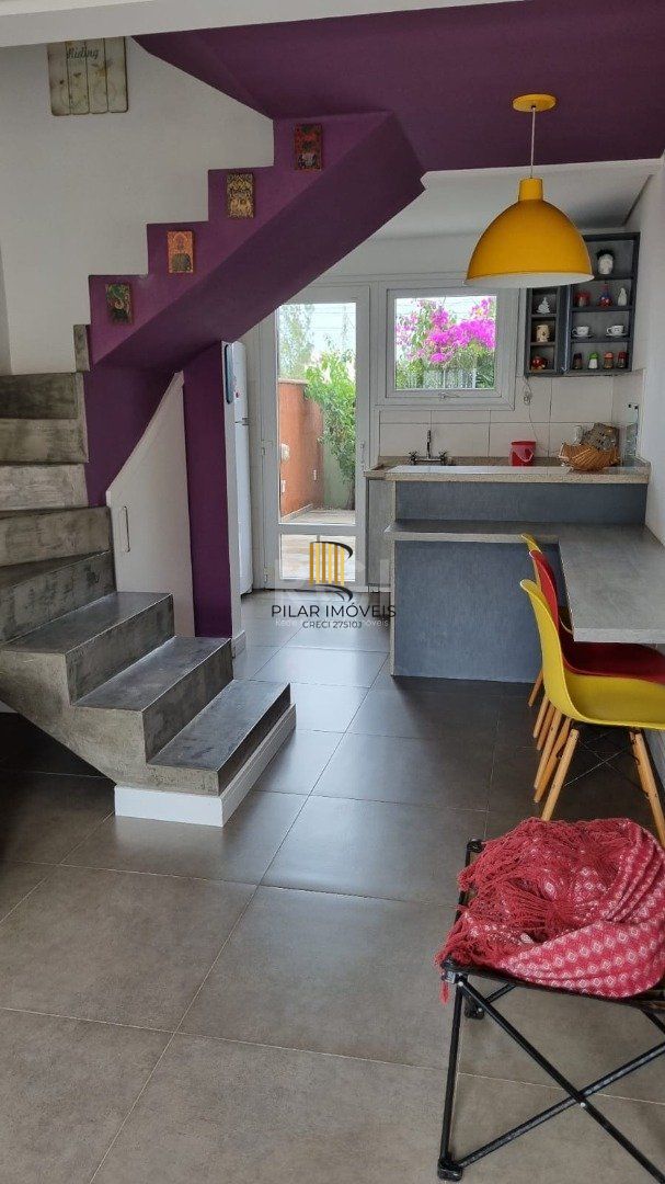 Casa de Condomínio 2 dormitórios no bairro Mariluz Plano D - Pilar Imóveis
